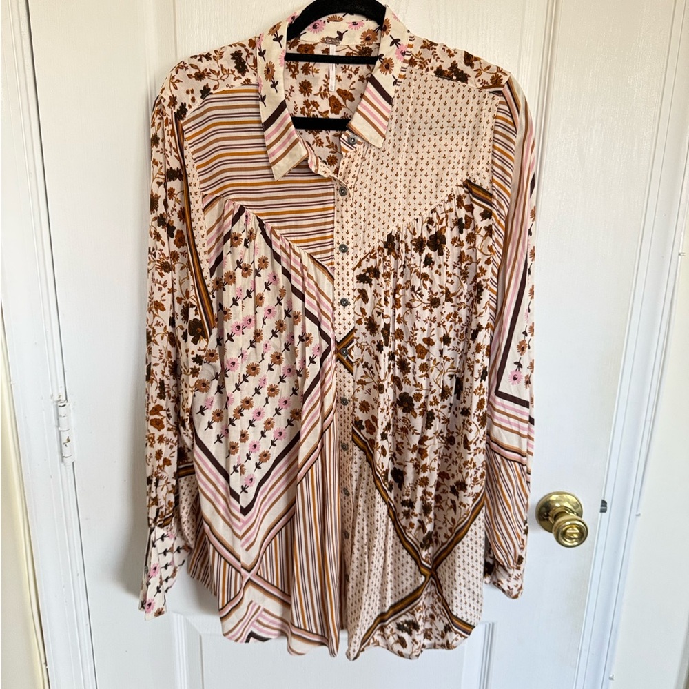 Free People Mixed Floral and Stripe Button-Down Shirt in Cream and Brown - Picture 5 of 8